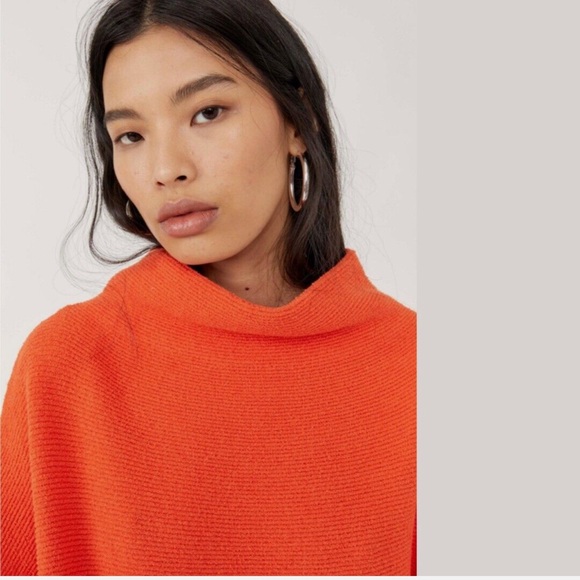 NWT Free People Ottoman Slouchy Tunic Sweater - Picture 3 of 13